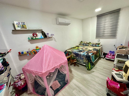 Venta . Casa. Los Palos Grandes. Caracas 157416