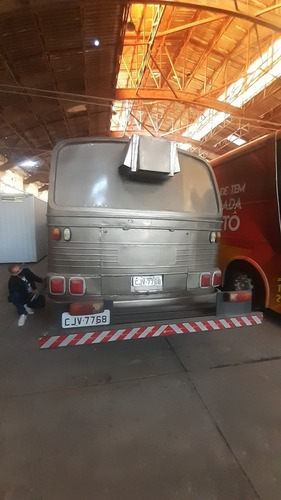 Imagem 2 de 10 de Scania Motor Home Scania112