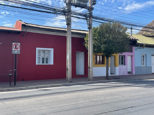 Amplia Propiedad En Plena Avenida Chacabuco De Los Andes. 