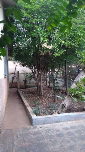 Imagem 3 de 4 de Venda De Casas / Padrão Na Cidade De Araraquara 10766