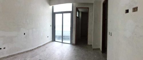 Imagen 8 de 12 de Vendo Apartamento Triplex 436m² 5h/5b/6p La Castellana