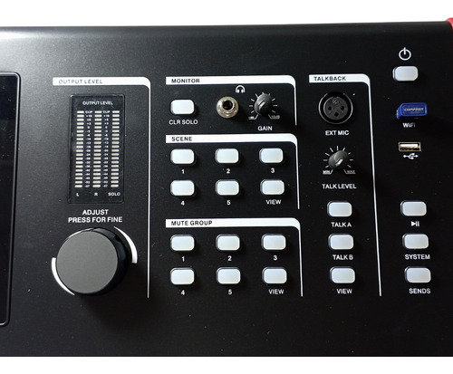 Mesa De Som Digital 32 Canais Profissional Titanium Bivolt