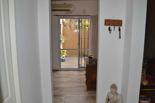 Ph Interno 2 Ambientes Con Patio, Venta Adrogue
