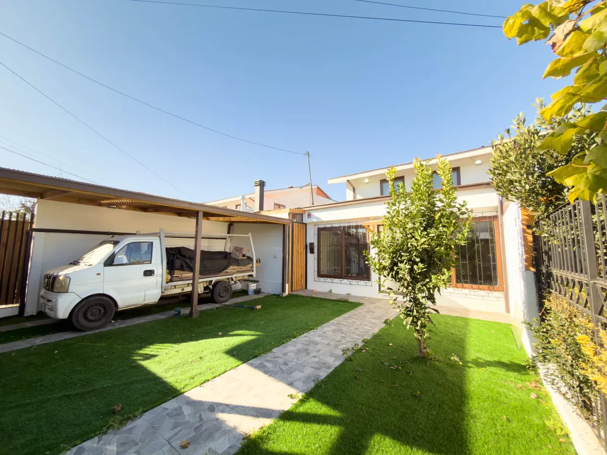 Imagen 2 de 27 de Hermosa Casa Remodelada En Venta, Talcahuano