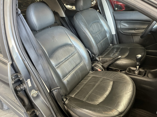 Peugeot 207 1.4 XR PASSION SPORT 8V FLEX 4P MANUAL