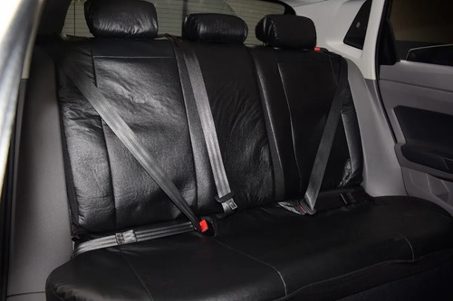 Imagen 3 de 6 de Funda Cubre Asiento Cuerina Classic Toyota Hilux 05/15