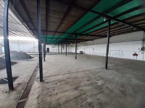 Galpón En Venta Barrio Bolívar Acarigua - #23-26450 Jg Rah