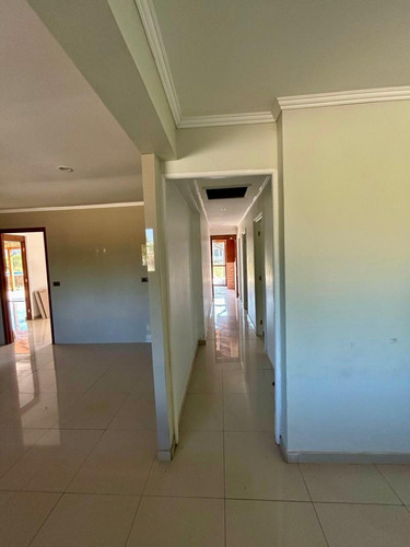 Parcela En Melipilla! Con 2 Casa De 357 M2 Terreno 5.000 M2