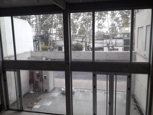 Local A Estrenar En Plena Zona Comercial Y Gastronómica