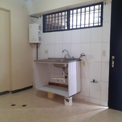 Imagen 6 de 18 de Apartamento En El Conjunto Residencial Riberas De Izcaragua, La Vaquera, Guarenas