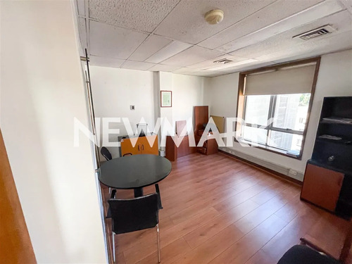 Oficina En Arriendo En Santiago