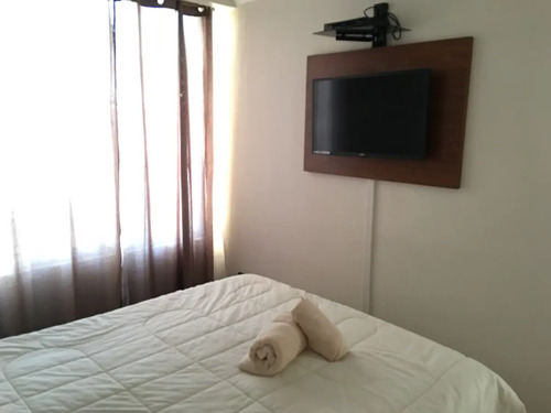 Arriendo Para Dos Personas, Centro De Santiago