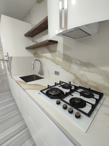 Leandro Araque/inzitu Realtors Vende Apartamento Conjunto Residencial Monte Mayor San Dego