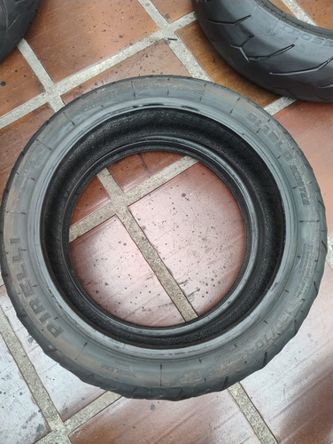 Pneu De Moto. Par Pcx Traseiro Riscado Dianteiro Meia Vida. (Usado)