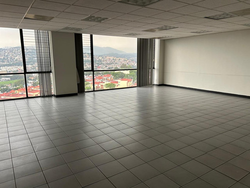 Renta De Oficinas En Lomas Verdes A $300.00 M2, Naucalpan De Juarez, Estado De Mexico.