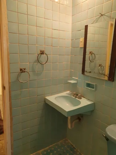 Recién Remodelada Casa De 2 Pisos En Cuautepec Barrio Alto