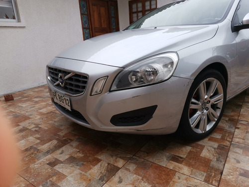 Volvo S60 Turbo T4 2013 Top De Linea