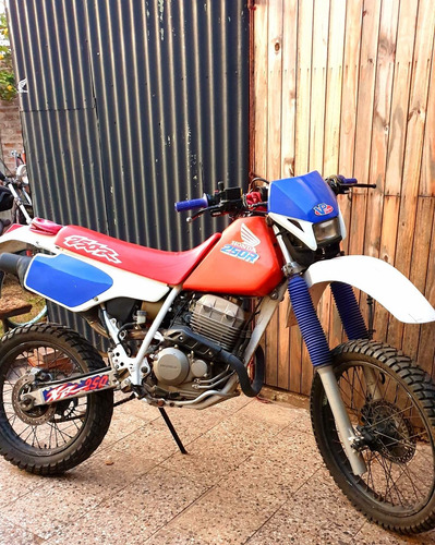 Imagen 2 de 9 de Honda 1990