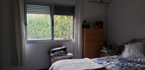 Imagen 5 de 17 de Casa Reciclada 3 Dormitorios Con Amplio Fondo + Casa De 1 Dormitorio