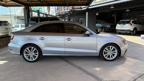 Audi A3 1.8 Sedán Attraction Plus At