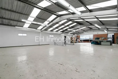 Vendo Arriendo Bodega En El 11 De Noviembre Bogota 1.100 4 Pisos