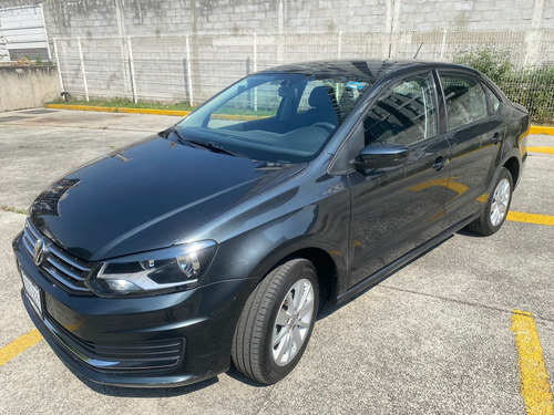 Volkswagen Vento 1.6 Confortline At