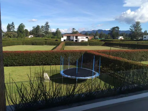 Casa En Venta En Llanogrande. Cod V12709