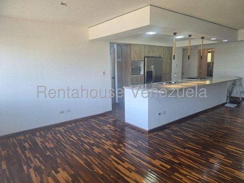 Y.t. Apartamento En Venta, Santa Inés Mls #25-14884