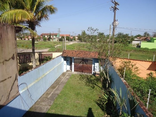 Imagem 10 de 14 de 720-sobrado Lado Praia Com Edicula Completa Em Mongaguá