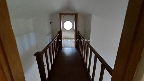 Muy Linda Casa En Lugano- Ref: 2315