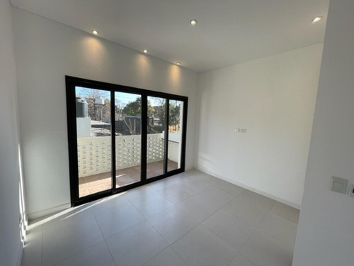 Imagen 19 de 23 de Dúplex A Estrenar De Categoria En Venta, San Miguel.