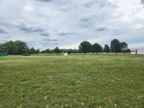 Oportunidad: Lote Al Golf En Everlinks Golf & Cc, Lujan