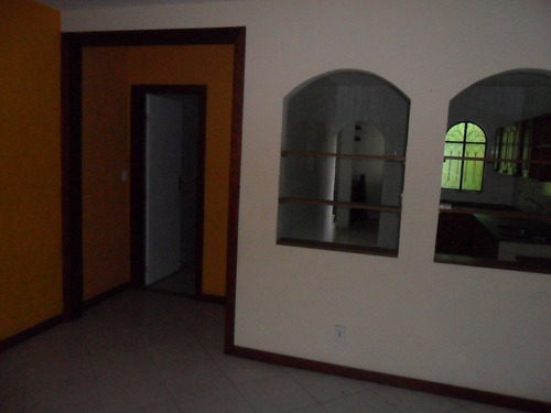 Casa Para Aluguel, 5 Dormitórios, Cavaleiros - Macaé - 678