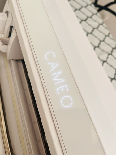 Plotter De Corte Silhouette Cameo 4 Blanco (Usado)