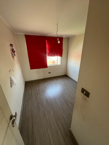 Casa En Terreno De 320 M2 En Laguna Del Sol, Padre Hurtado.