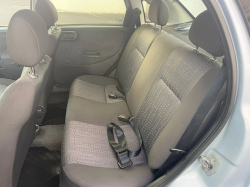 Chevrolet Corsa 1.4 MPFI MAXX SEDAN 8V FLEX 4P MANUAL