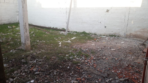 Imagen 3 de 3 de Local En Alquiler C/patio Jose M. Paz 1500 Ituzaingo