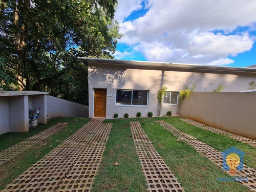 Casa Com 3 Dorms À Venda - R$ 698.000 - Jardim Barbacena - Cotia/sp - Ca0512