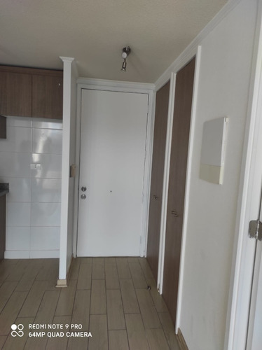 Cómodo Departamento De 1 Dorm Y 1 Baño A Pasos Metro Ecuador