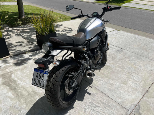 Imagen 7 de 12 de Yamaha Xsr 700
