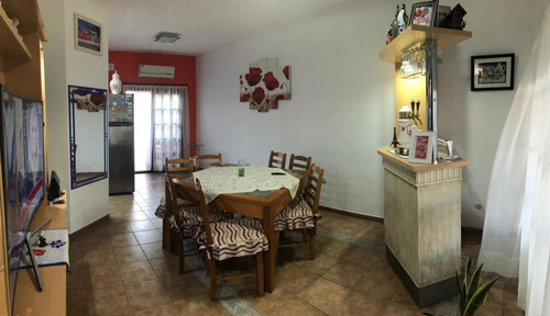 Imagen 2 de 9 de Duplex 4 Ambientes En Excelente Estado