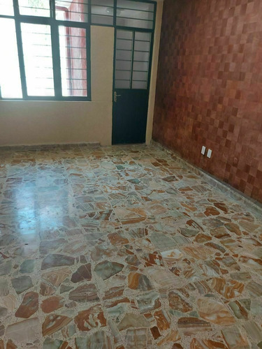 Imagen 5 de 25 de Casa De 220m2 , Excelente Distribución,zona Vallejo