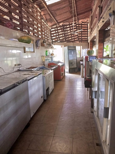 Imagen 8 de 15 de Fondo De Comercio Tasca Restaurant El Corral 550m2 Los Teques