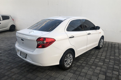 Imagen 10 de 15 de Ford Figo 2018 1.5 Impulse Sedan Mt - U7629