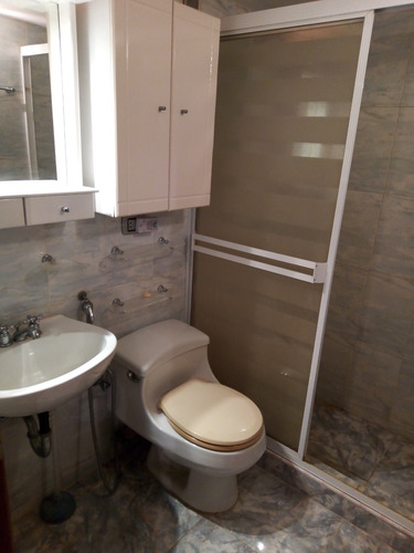 Townhouse En Venta En Higuerote (trato Directo Con El Propietario) Jdv Cod 24-19832