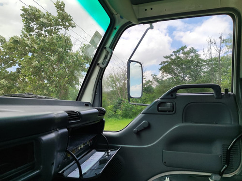 Isuzu Plataforma 6 Metros