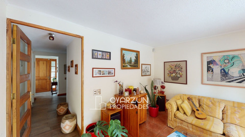 Casa En Venta En Condominio De 4 Dormitorios 4 Baños 2 E