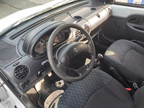 Imagen 14 de 15 de Renault Kangoo 2017 Aa Mt