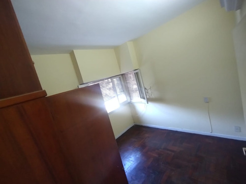 Casa Departamento En Alquiler En Rafael Calzada