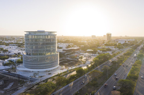 Oficina En Renta De 73 M2 En Torre Orión En Montebello,mérida,yucatán.